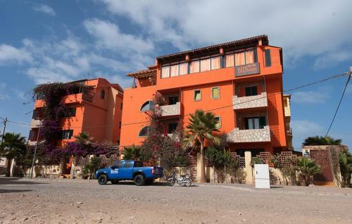 Bed & Breakfast Surfactivity Guest House