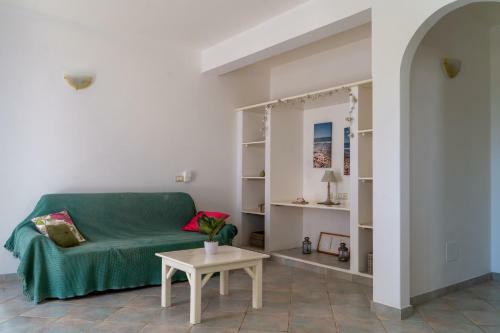 Lovely Beach Front Apartment In Santa Maria