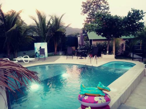 Hostal Jaco Bungalow, Remote Workers, Wifi-ac-pool