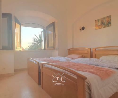 Villa Taj Home,3bedroom Plus 3 Br Guest House, Private Pool