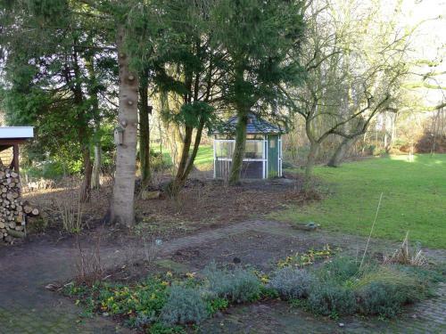 Bed & Breakfast Tuinhuis
