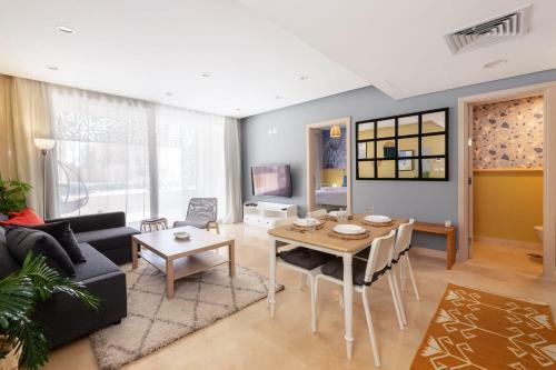 Apartamento Exotic 1bdr W Outdoor Terrace Pool & Beach Access