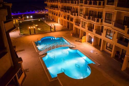 Immaculate 1-bed Apartment In Hurgada First Line!