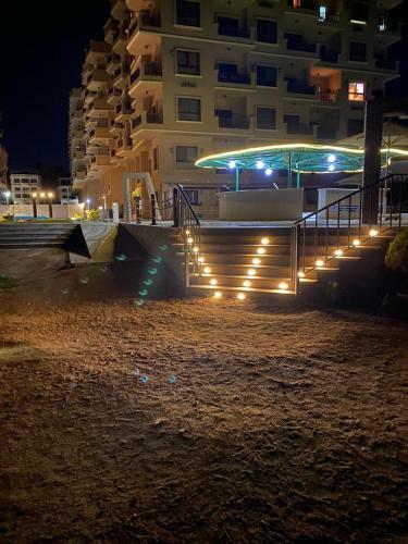 Immaculate 1-bed Apartment In Hurgada First Line!