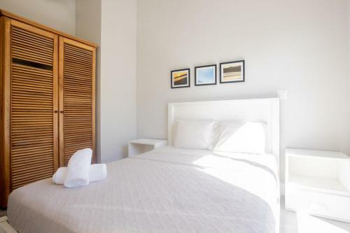 Blue Villa 06
