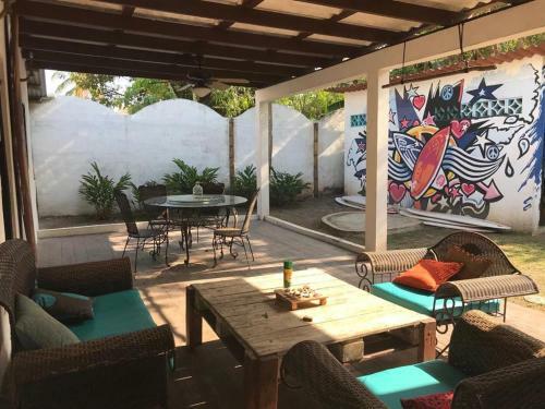 Bed & Surf House El Palmar