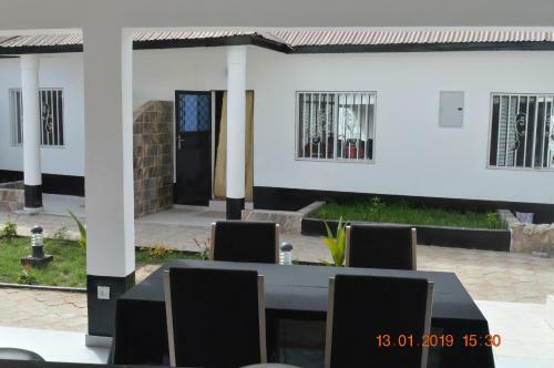 Hostal Sukuta Nema Guest House