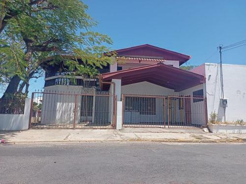 Bed & Breakfast Backpackers By Casa Colonia