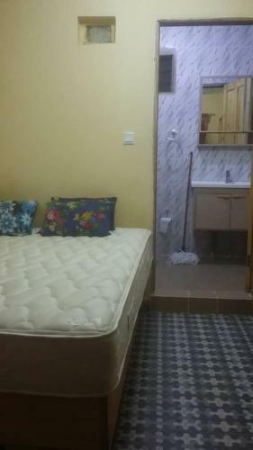 Hostal Gam Properties Guest House