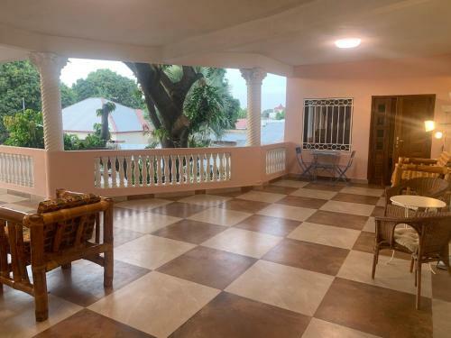 Hostal Bajo Kunda - Guesthouse