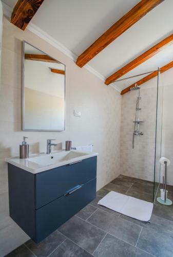 Exclusive Villa With Pool, Amazing Sea View