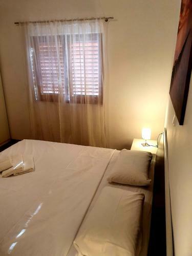Apartmani Desnica
