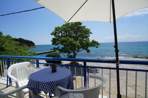 Apartamento Deep Blue Fanari (First Floor)