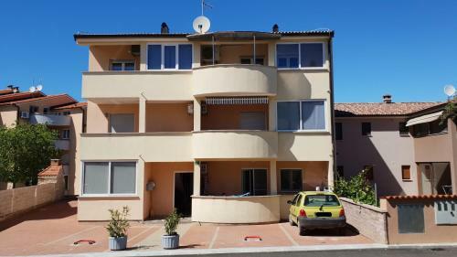 Apartment Ina