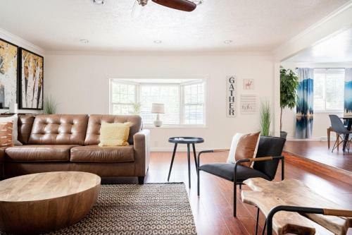 Spacious - Updated 4 Bedroom Home - Backyard Oasis