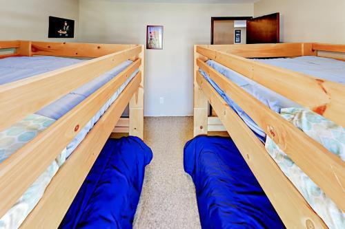 Mountian View Condo Unit S303