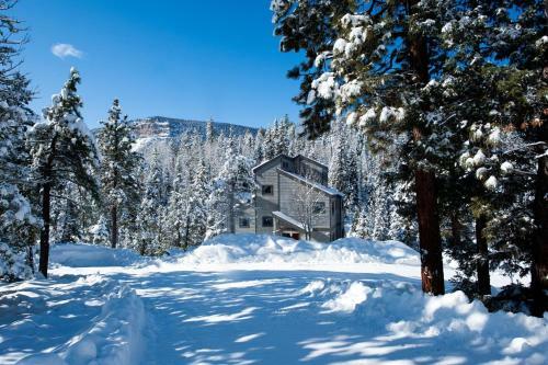 1601 Lake Purgatory Drive