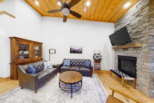 Big Mountain Home