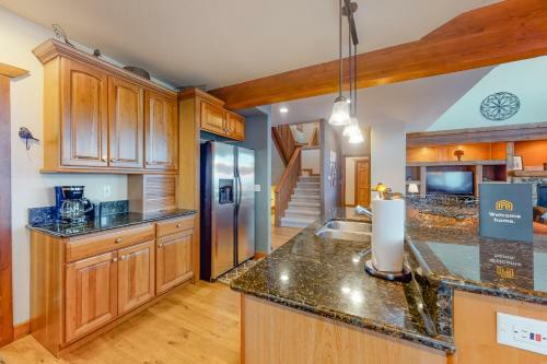 Saddle Ridge Sanctuary