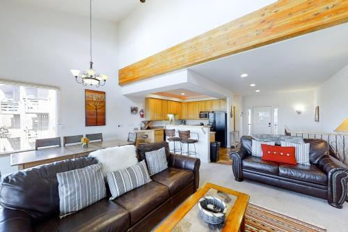 Wapiti Place A
