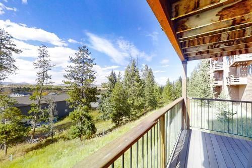 Wapiti Place A