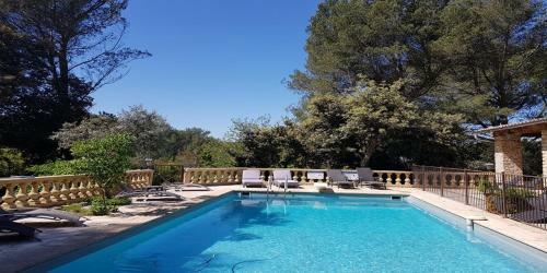 G�tes Le Domaine D'al�zen