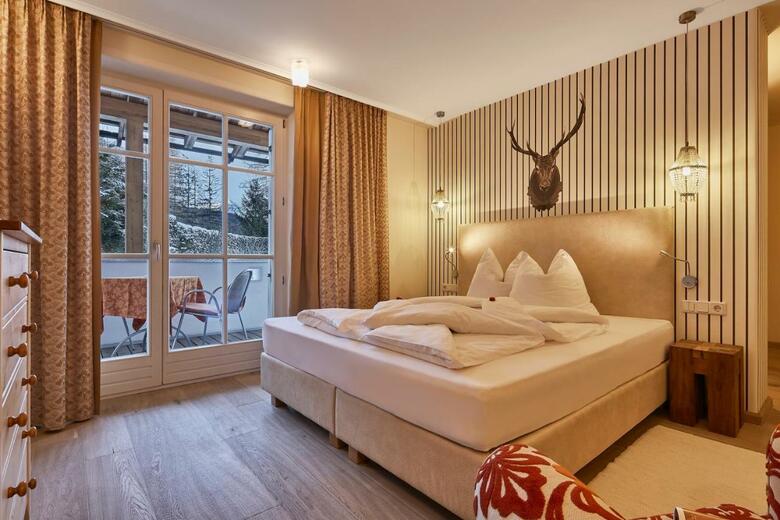 Hotel Dolomit B&B