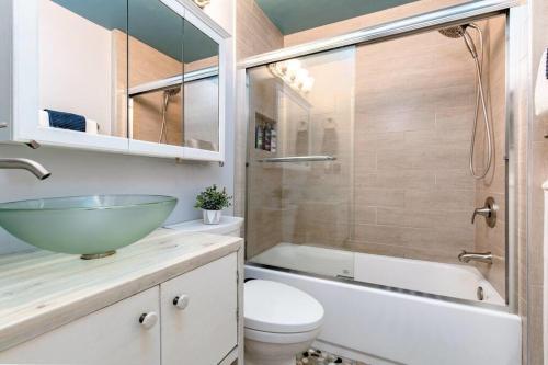 Gorgeous Victorian Home 3 Beds Balcony And Loft