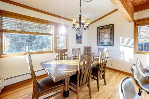 Tennis Townhome 1312