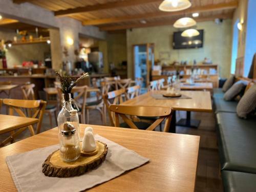 Hostal Penzion Dob�k Pase?n�
