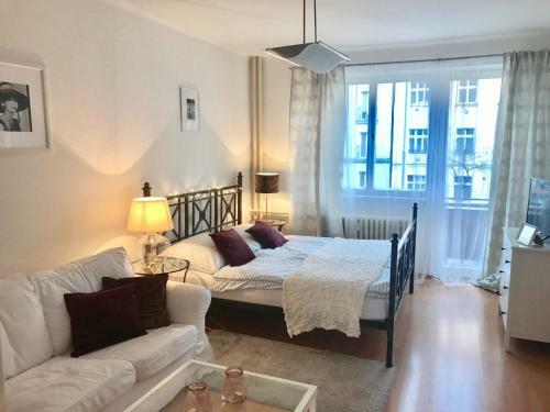 Lovely Apartment Miriam With Private Parking
