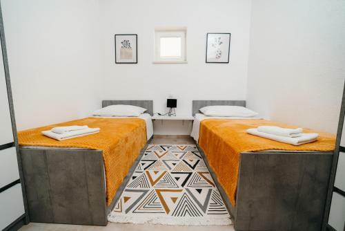 Apartmani Komarna