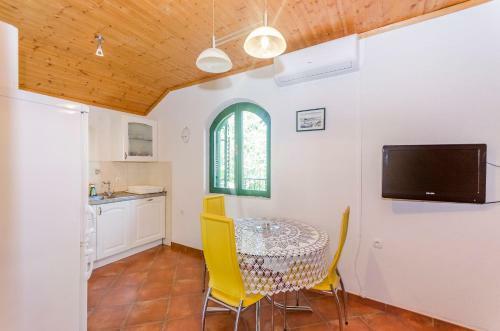 Apartments Romic
