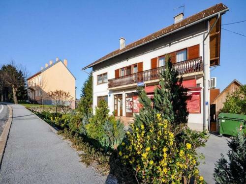 Hostal Apartments & Rooms Renduli?