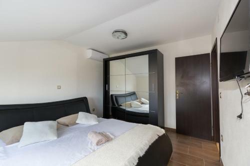 Memories Apartments