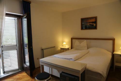 Bed & Breakfast Villa Ana