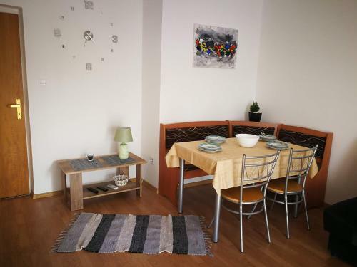 Apartment Nirvana