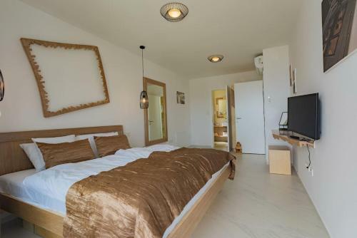 Villa Compass; Luxury Experience In Natural Bay.