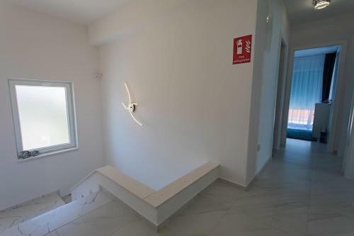 Villa Compass; Luxury Experience In Natural Bay.