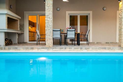 Villa Sandrina