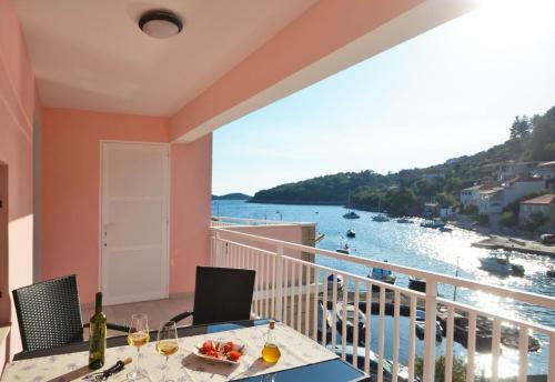 Apartment Jakov Grscica