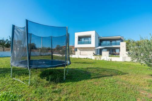 Villa F&a