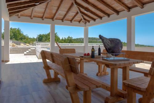 Villa Holiday Home Danica