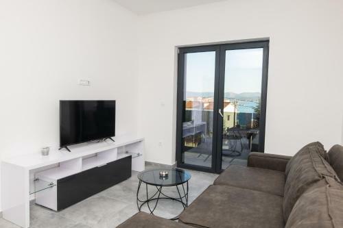 Apartments Brodarica Beach
