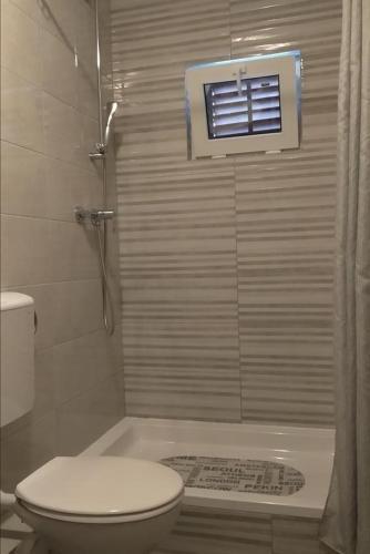 Apartments By The Sea Marusici, Omis - 1040