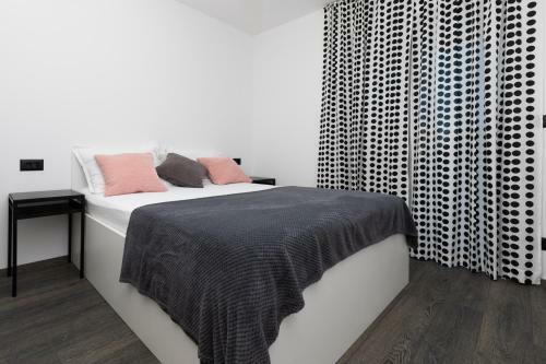 Apartments Ban