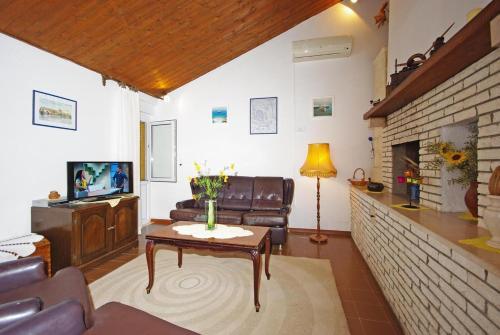 Holiday House With A Parking Space Pisak, Omis - 13642