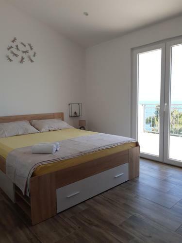 Sea View Apartment