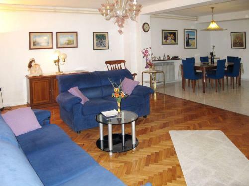 House Divna