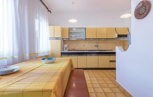 Apartments Milka 1767